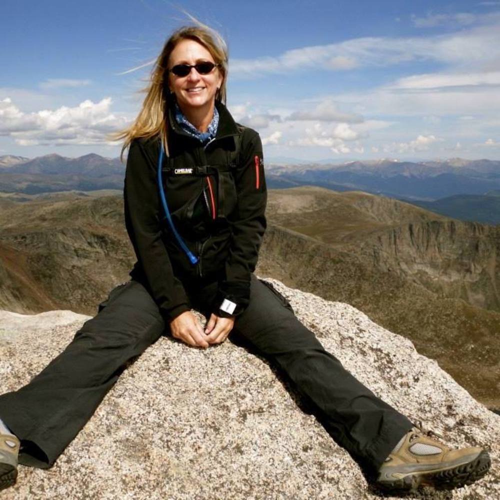 Meet your Posher, Leslie